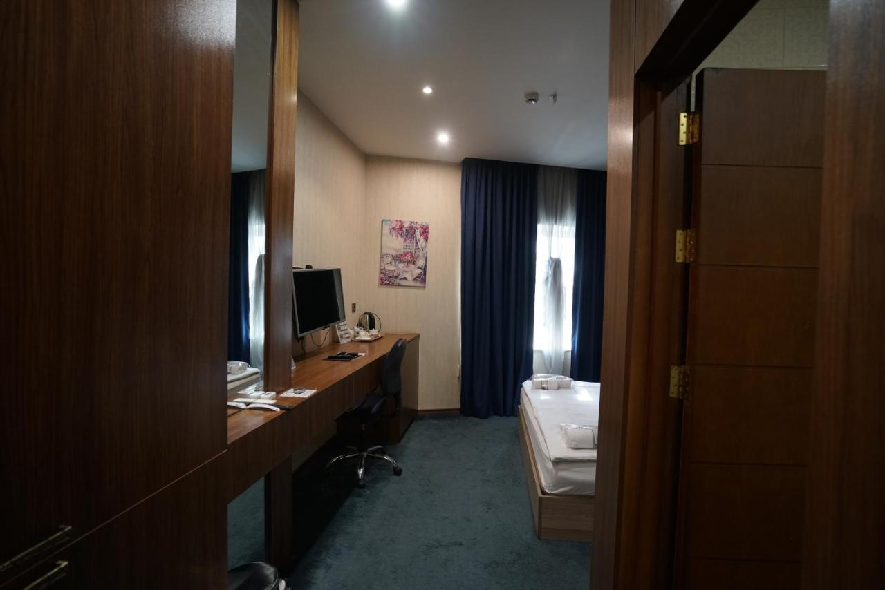 Gratus Hotel Erbil Buitenkant foto
